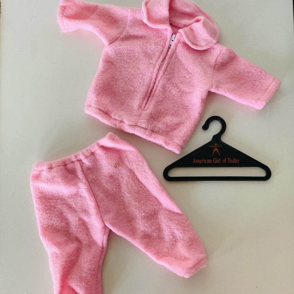 AMERICAN GIRL DOLL Bubblegum Pink Leisure Suit Fleece Lounge Jacket Pants Hanger